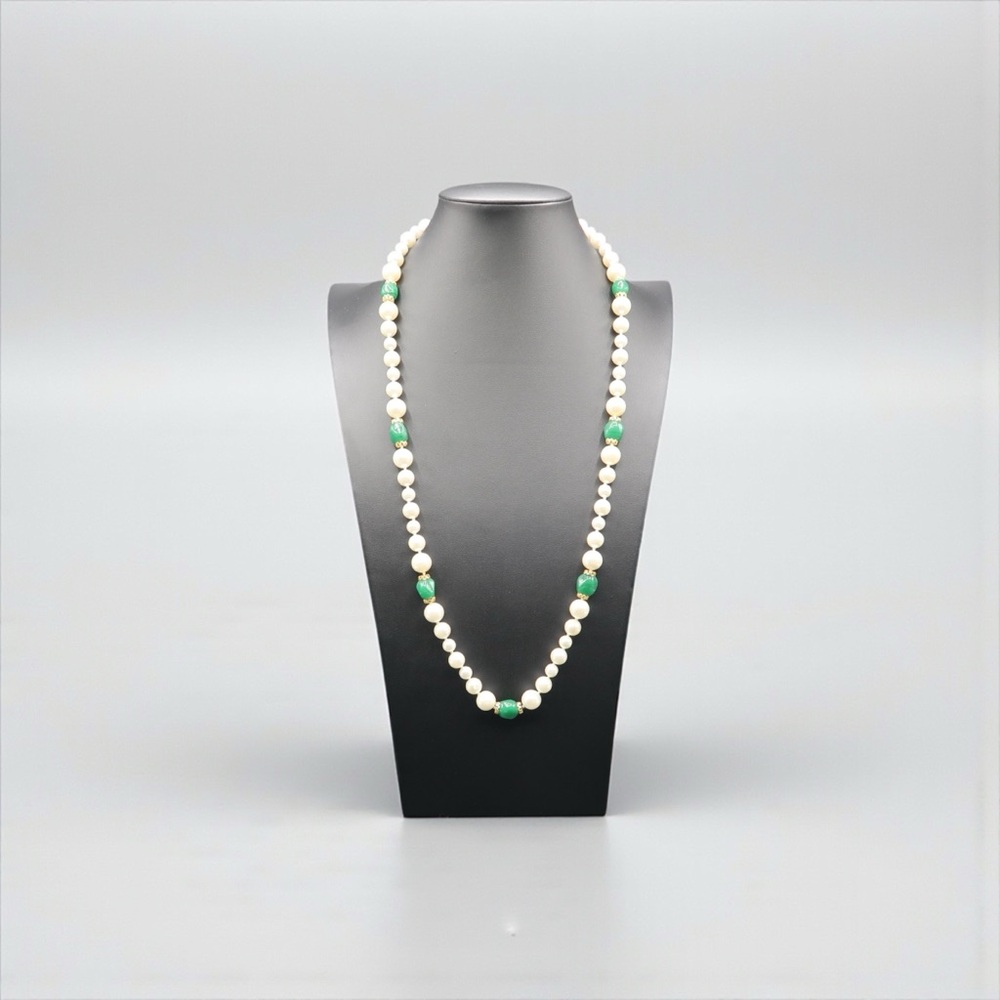 Vintage Pearl Beaded Necklace